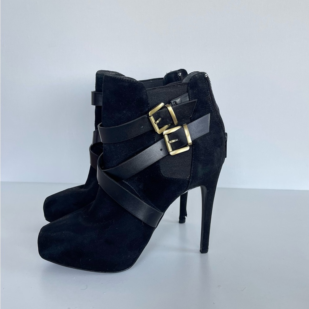 CHARLES by Charles David black boots, Black suede high heels boots, Size 7 M
